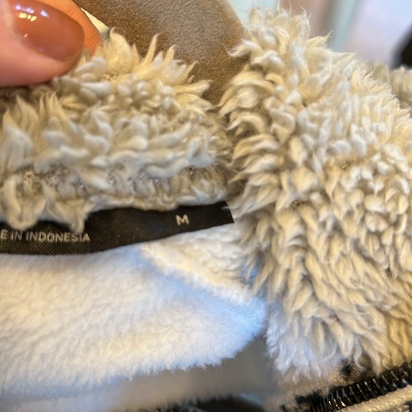 White Spyder coat - Picture 6 of 14